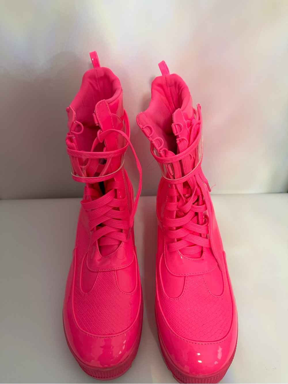 Women's High-Top Fashion Sneakers - Neon Pink